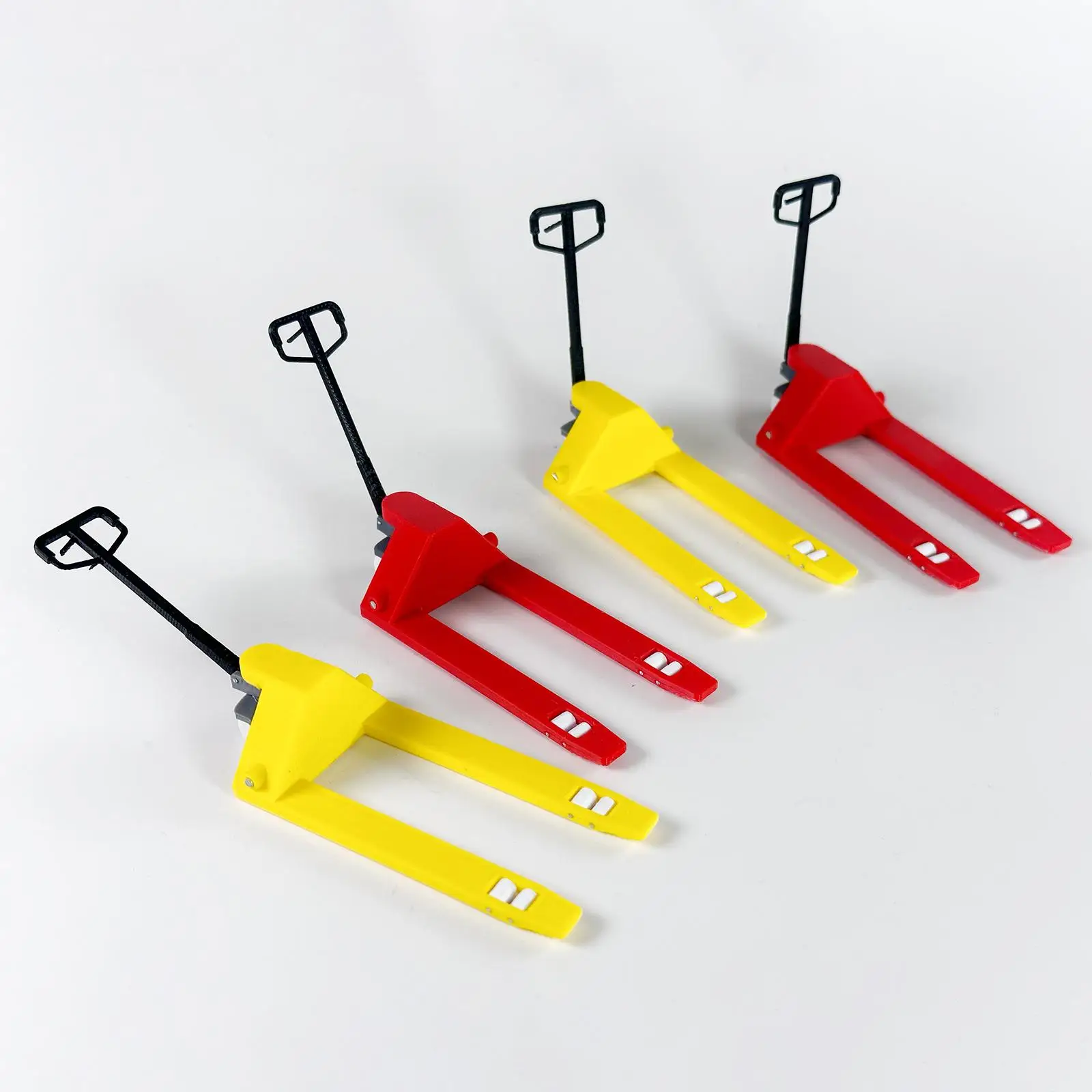 

1/18 Scale Diorama Forklift Pallet Truck Model ABS Plastic Workshop Scene Tool Accessory for Miniature Vehicle Repair Scenery