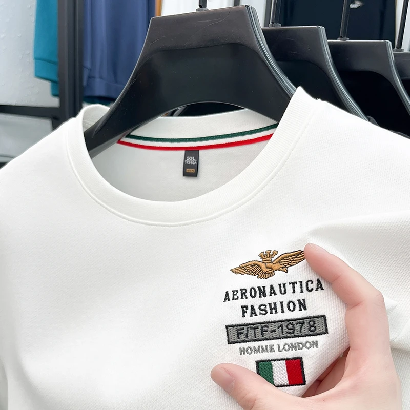 100% pure cotton long sleeved men's round neck T-shirt autumn hot selling brand exquisite flying bird embroidery soft Sweatshirt
