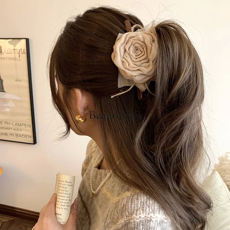 Autumn and winter new retro cold fabric dry rose flower grab clip back head hair accessories woman