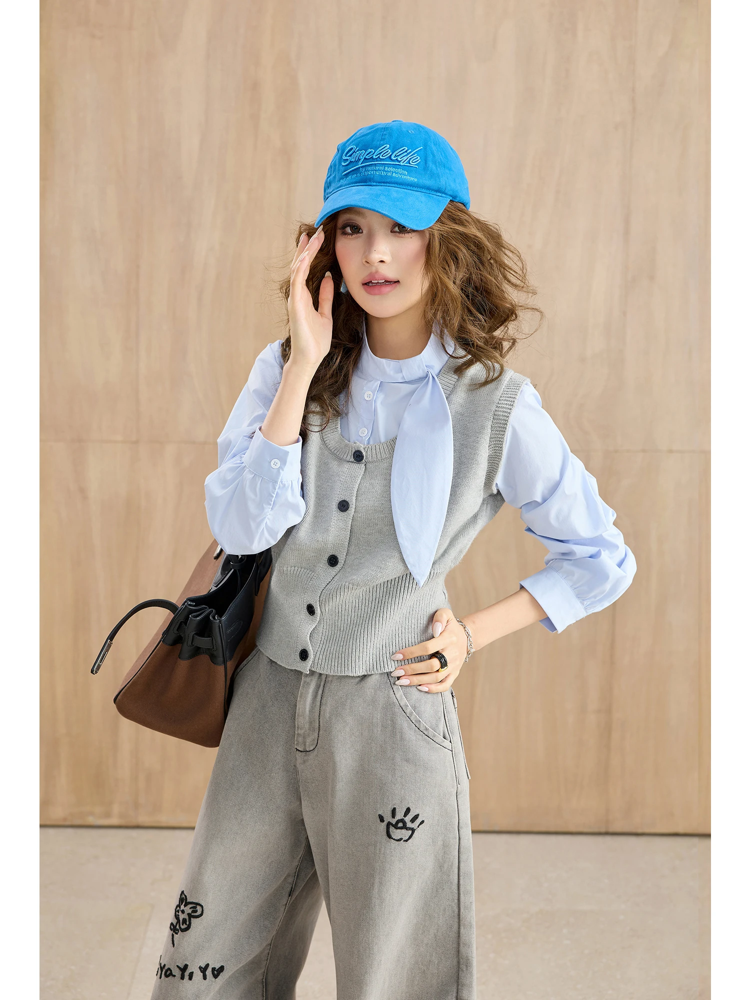 

New 2026 Spring Women's Knitted Stripe irt Vest College Sle Long Sve Breathable Cotton Skin-Friendly Faion Top