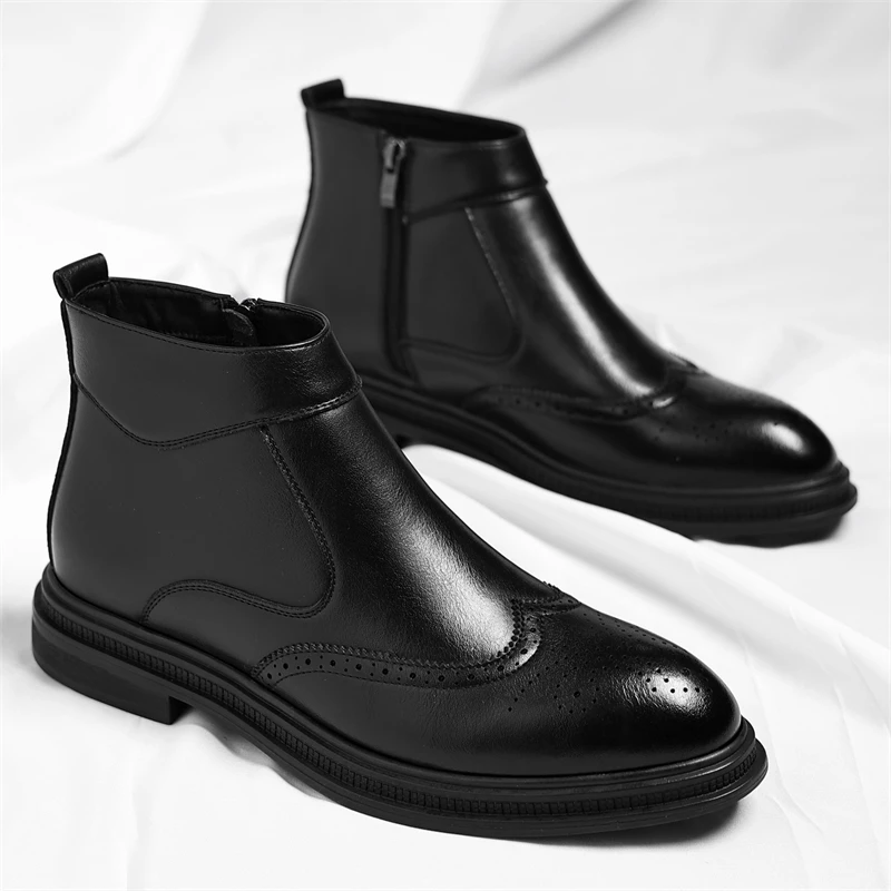 Autumn  Winter Thick Soled Men Business High Top Boots Are Simple Breathable Carved Comfortable Suitable for Men Formal Wear