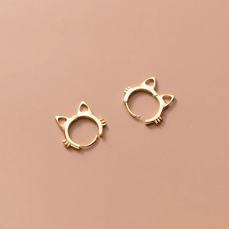 New Fashion Cute Cat Small Hoop Earrings For Women Hollow Ear Nail Tiny Huggies Female Charming Ear Piercing Accessories Jewelry