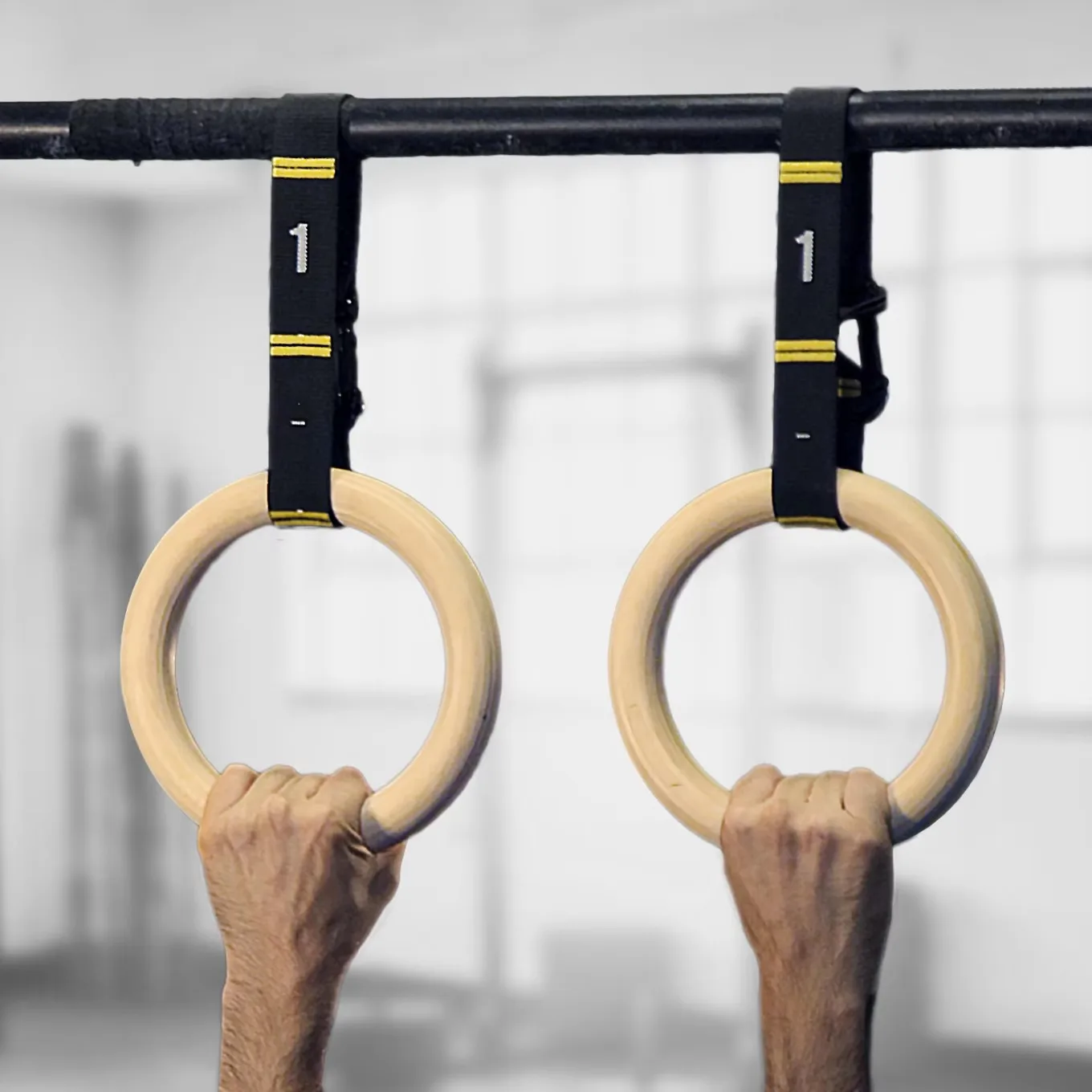 28/32mm Wood Gymnastic Rings Non-Slip Birch Ring for Home Fitness Pull Up Strength Training Indoor Home Fitness equipment