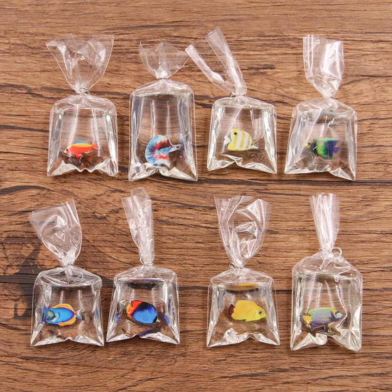 2pcs Coral Fish Bag Creative Pendant Resin Charms Ocean Transparent Small Fish In Water Bag Jewelry Pendant Handmade DIYMaterial