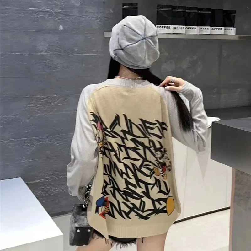2025 New Arrival Women's Disney Multi-Character Graphic Knitted Sweater - Colorblock Sleeves Oversized Edgy Casual Fall Top