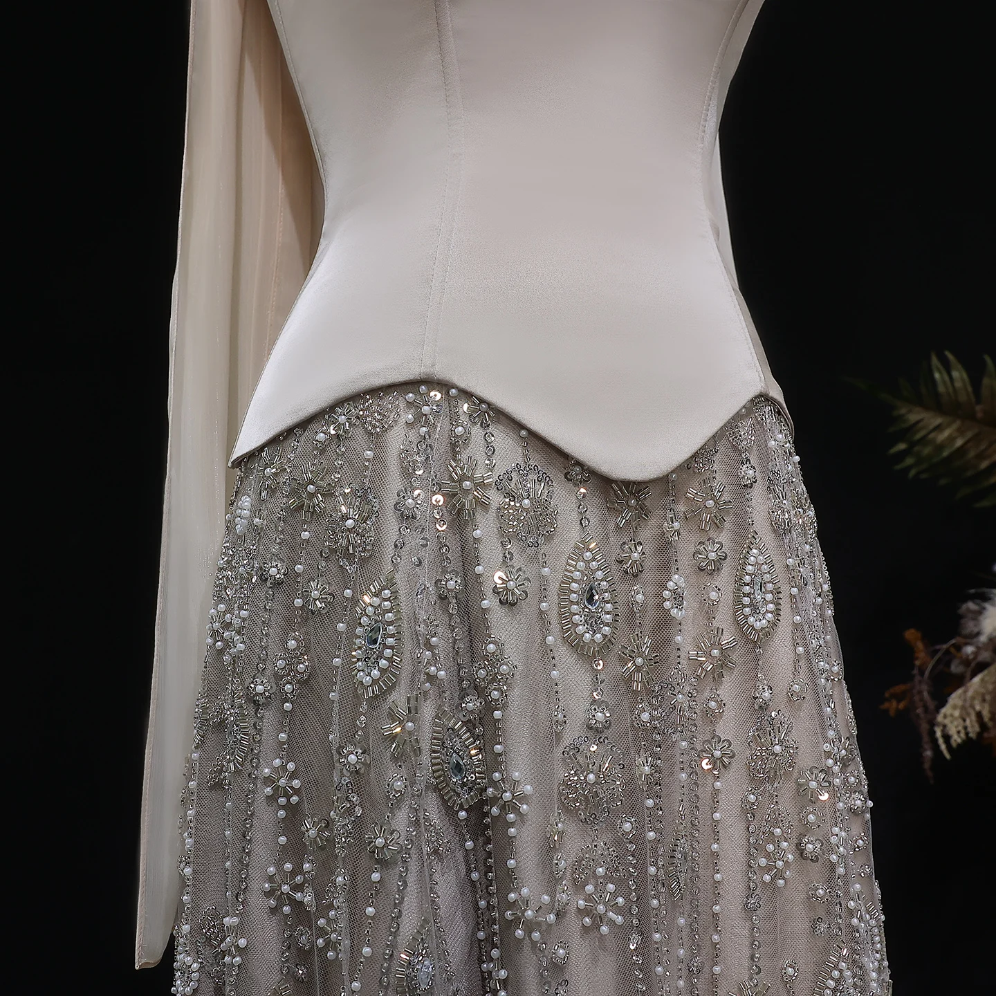 Sharon Said Arabisches Champagner-Perlen-Perlenbesetztes A-Linien-Abendkleid Schulterfrei mit Schal Damen Hochzeitsfeierkleid SS627 Maßanfertigung – Detail 18
