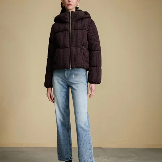 

High-Street Casual Women's Eight-Strand Braided Hooded Puffer Jacket – 2025 Autumn/Winter New Collection