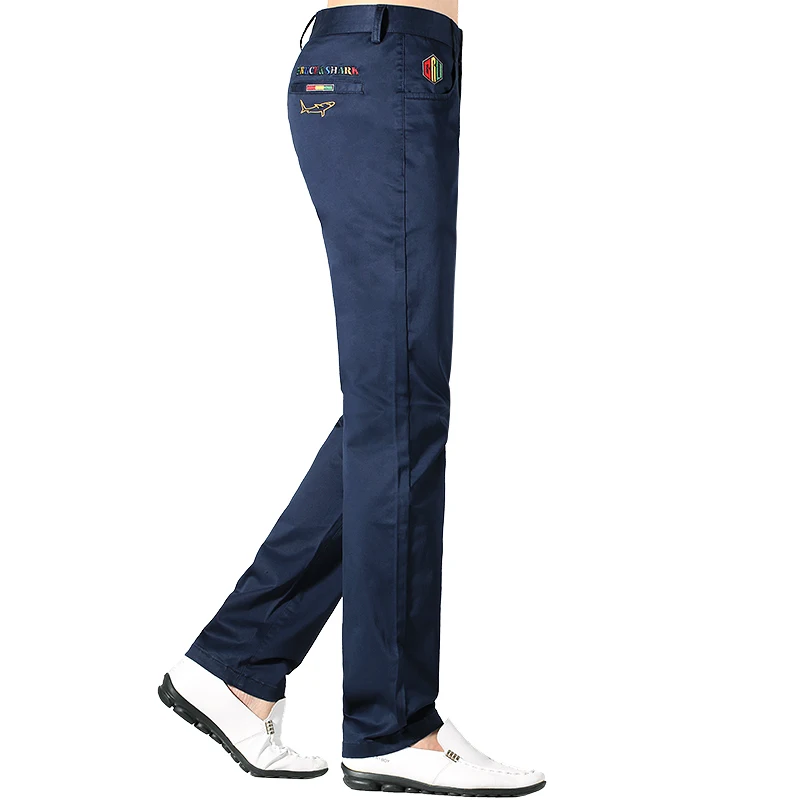 Pantalones negros informales gruesos para hombre, pantalones rectos elásticos de Bruce & Shark para todas las estaciones, pantalones azules claros bordados, talla 28-40