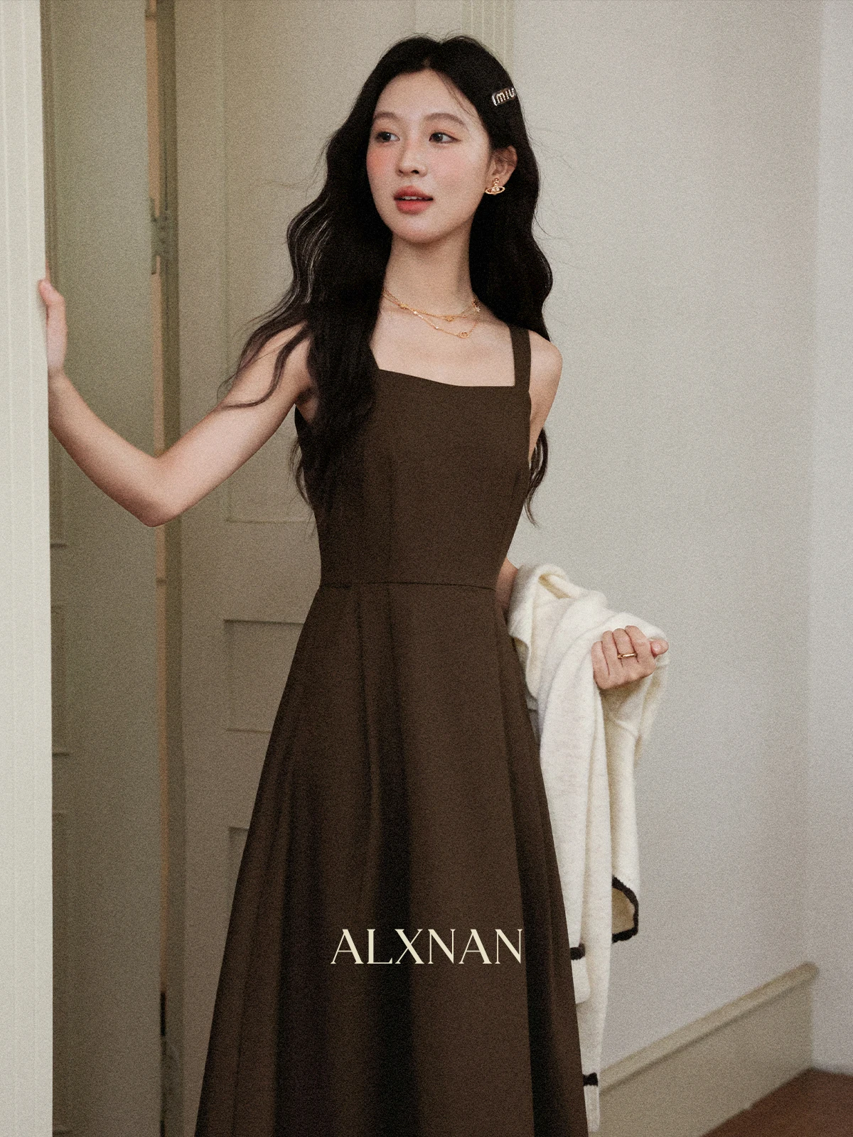 

ALXNAN Brown Sleeveless Dress Long A-line French Elegant Women's Dress 2025 Autumn Holiday Party Casual Female Clothing L57167
