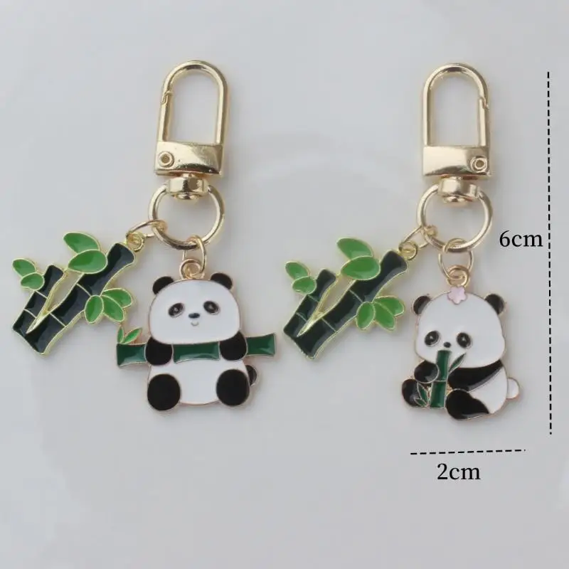 Panda Metall-Schlüsselanhänger Niedlicher Cartoon-Stil Anhänger Taschenanhänger für Accessoires – Detail 1