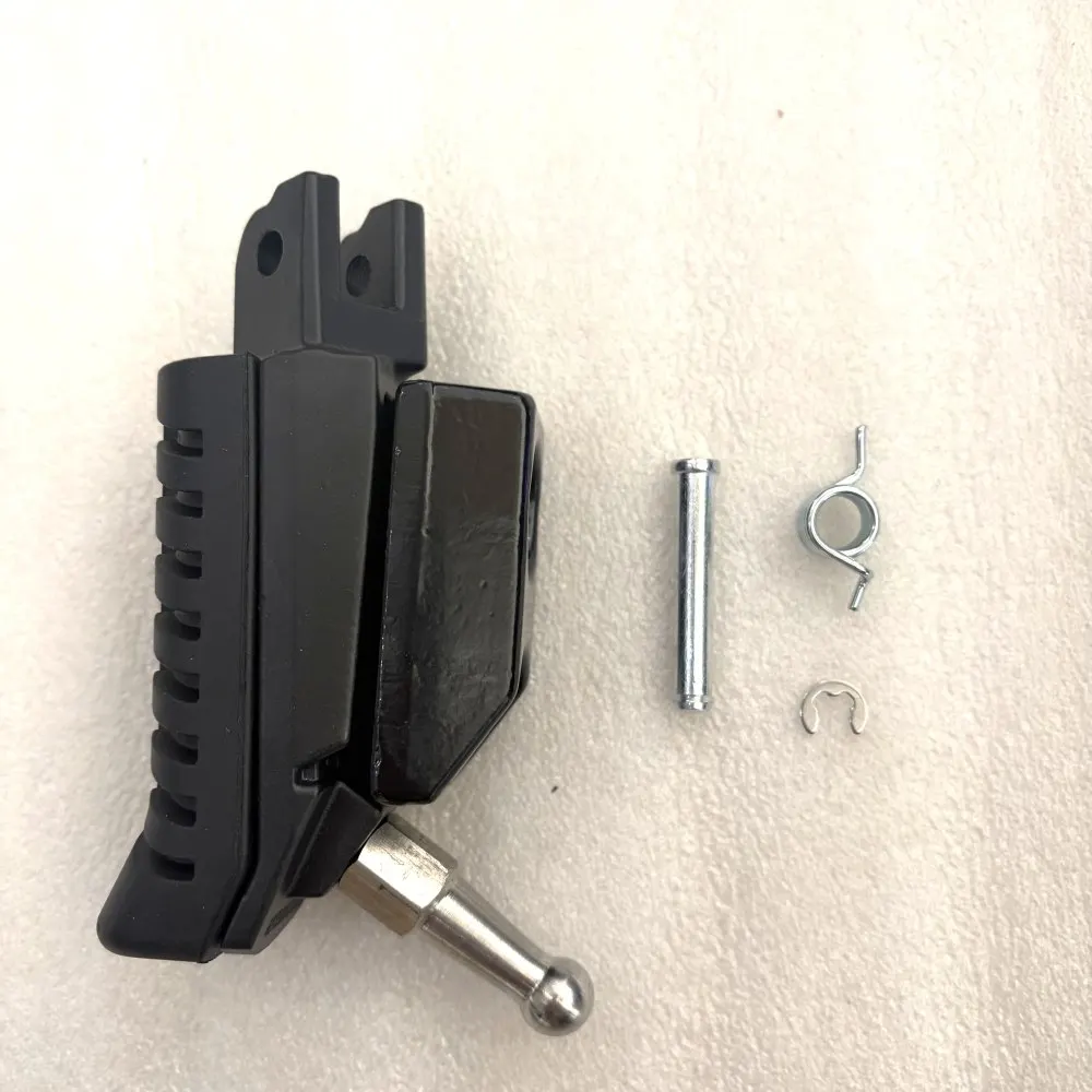 

Front Right Footrest Suit QJMOTOR QJ250GS-29E