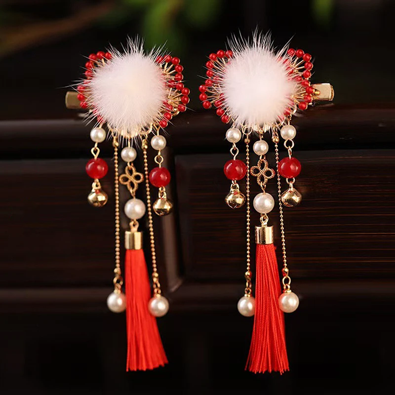 1 คู่สีแดง Fur Ball พู่ Bell คลิปผมสาว Hairpins อุปกรณ์เสริมผมสไตล์โบราณ Barrettes เด็ก Headdress