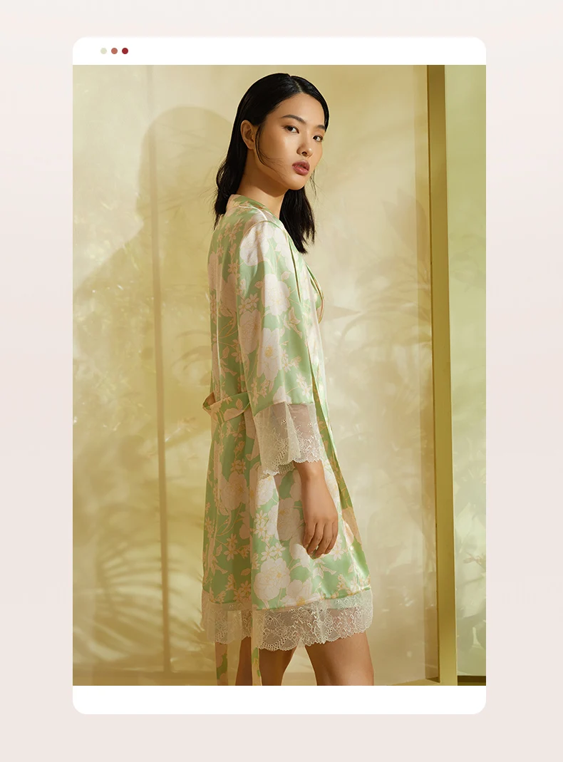 BirdTree 100%Mulberry Silk Elegant Sleeping Robe, Women's Lace Flower Printed, Temperament Sexy Pajamas, 2024 Spring P41907QC