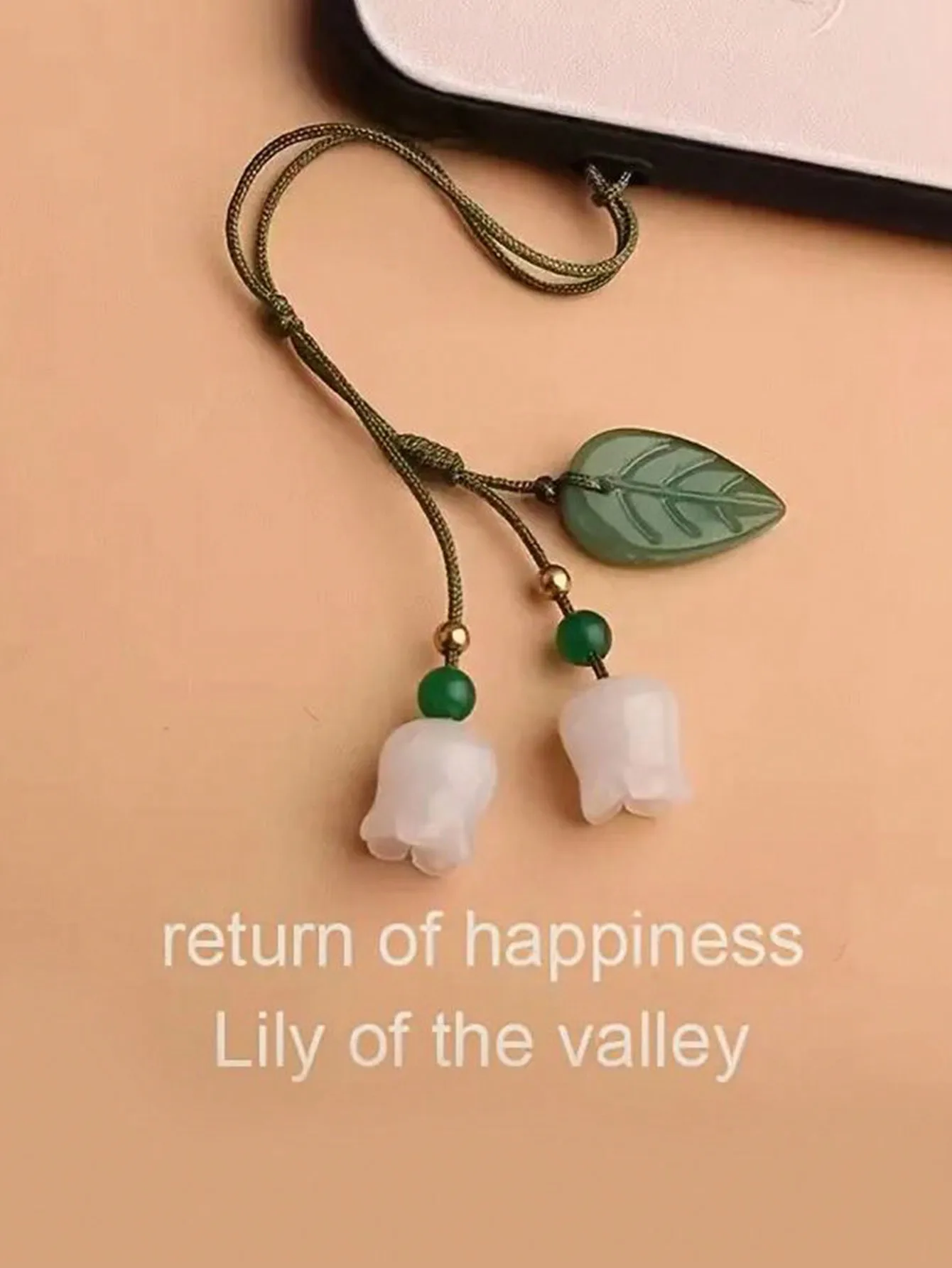 

1pc Green Plastic Lily Of The Valley Flower Rope Pendant With Jade Stone, Perfect For Mobile Phone Charm Gifts For Mother, Family, Friends, Birthday, Holiday Phone Chain