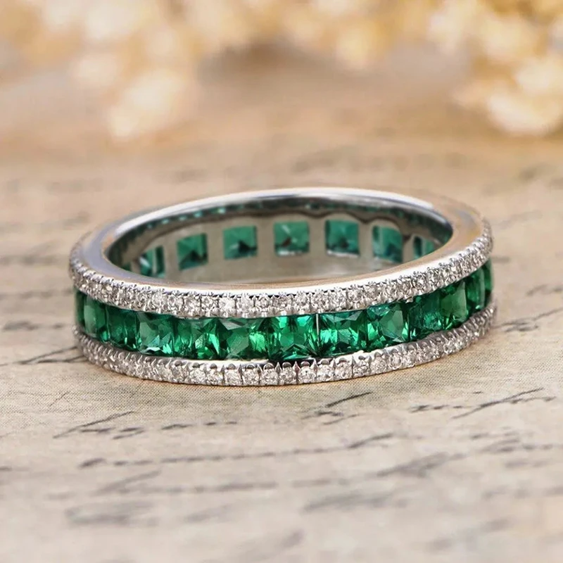 Huitan Princess Cut Green Zirconia Ring dla kobiet Nowa modna biżuteria na palce dla zaręczynowej pani Nowość Akcesoria do obrączki ślubnej — zdjęcie 3