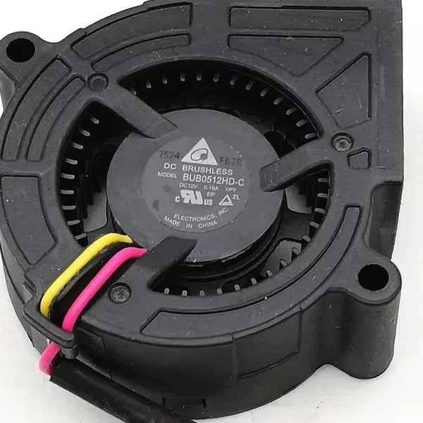 

Вентилятор для проектора Bub0512hd-c 0.18a 5см 12В, модель Ts537, абсолютно новый, оригинал, в наличии