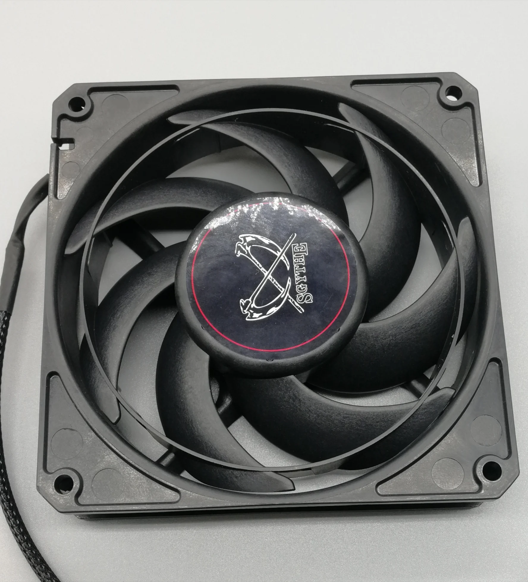 

D1225C12GT3000-P For Gt3000 120mm PWM cooling fan DC12V 12cm 83CFM 3000RPM
