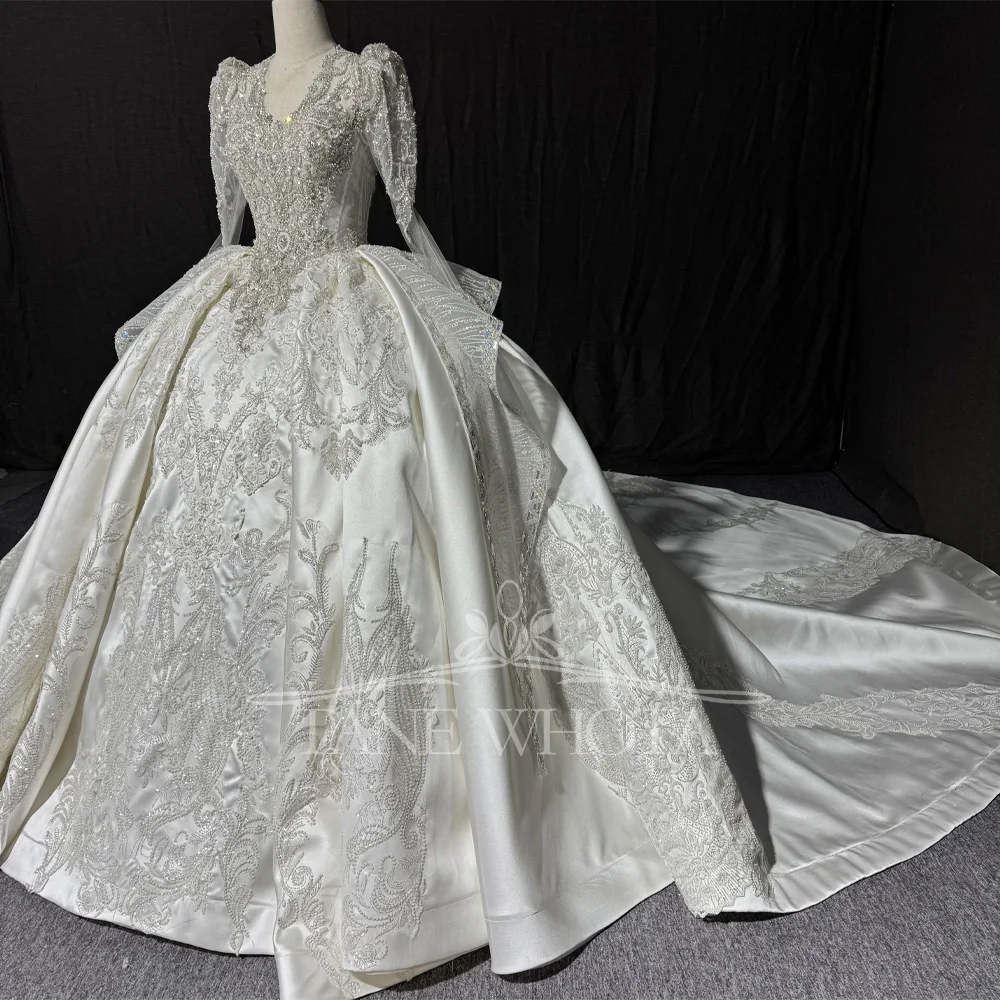 Robe de mariée de luxe à col en v, manches longues, broderie de perles, paillettes de cristal, lacets dans le dos, personnalisable