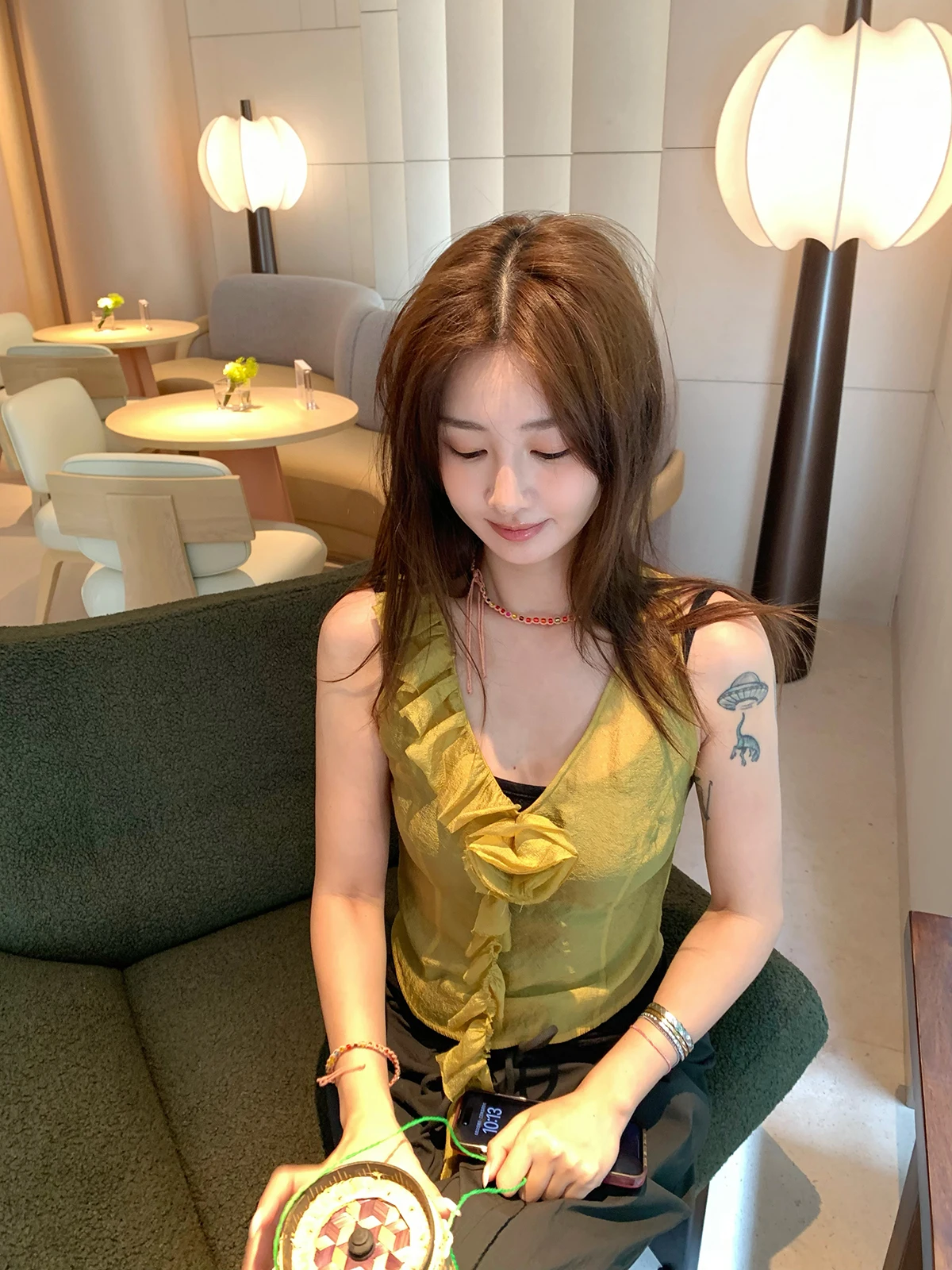 

Жилет Vcruan Axi Antwerp Handrolled Yellow Rose Sa, повседневный, универсальный, летняя новинка 2025 года, для поездок на работу, с застежкой-молнией