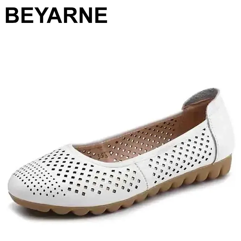 

2025 White Genuine Leather Ladies Breathable Summer Shoes Women Flats Slip-On Loafers Round Toe Soft Flat Shoes Casual