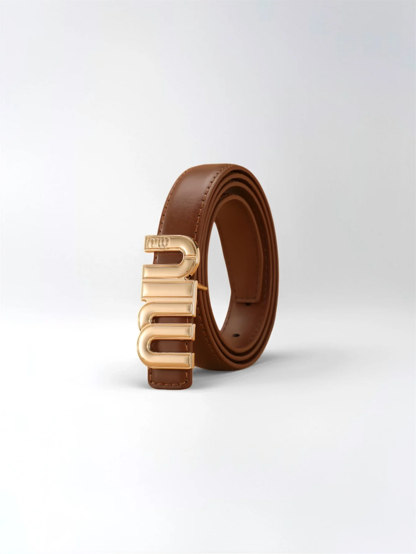 A premium women's business-style belt featuring pure color and a minimalist, casual design that pairs perfectly with jeans and d