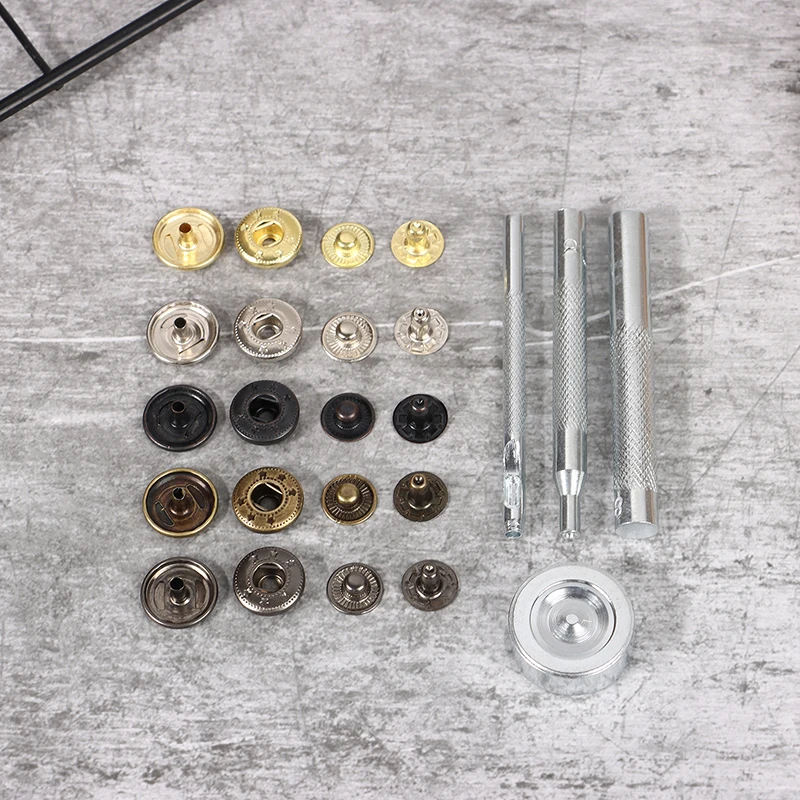 

12Sets Heavy Duty Leather Snap Fasteners Kit 15MM Metal Snap Buttons Press Studs Leather Rivets Snaps With 4 Setter Tools