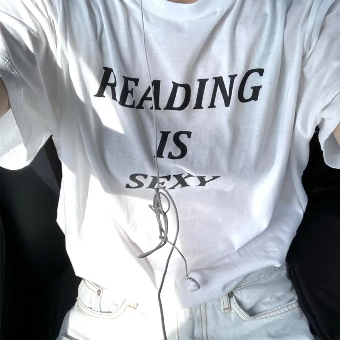 

Reading Is Sexy Cotton Women T Shirts Vintage 2000s T-shirt 90s Grunge Clothes Gothic Y2K Slogan Tee Shirt Femme Dropshipping