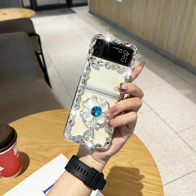 Z Flip4 Luxury Woman Diamond Flower Phone Case For Samsung Galaxy Z Flip 3 5G DIY Hand-made Cute Floral Clear Hard PC Slim Cover