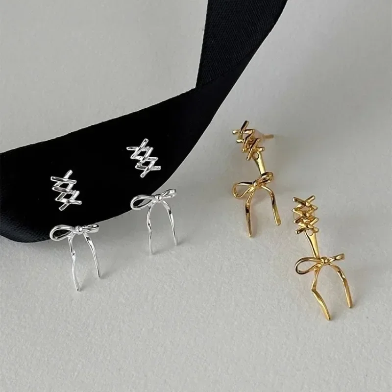 Fashion Silver Color Bowknot Stud Earrings for Women Exquisite Sweet Metal Hollow Line Earrings Jewelry Accessories Party