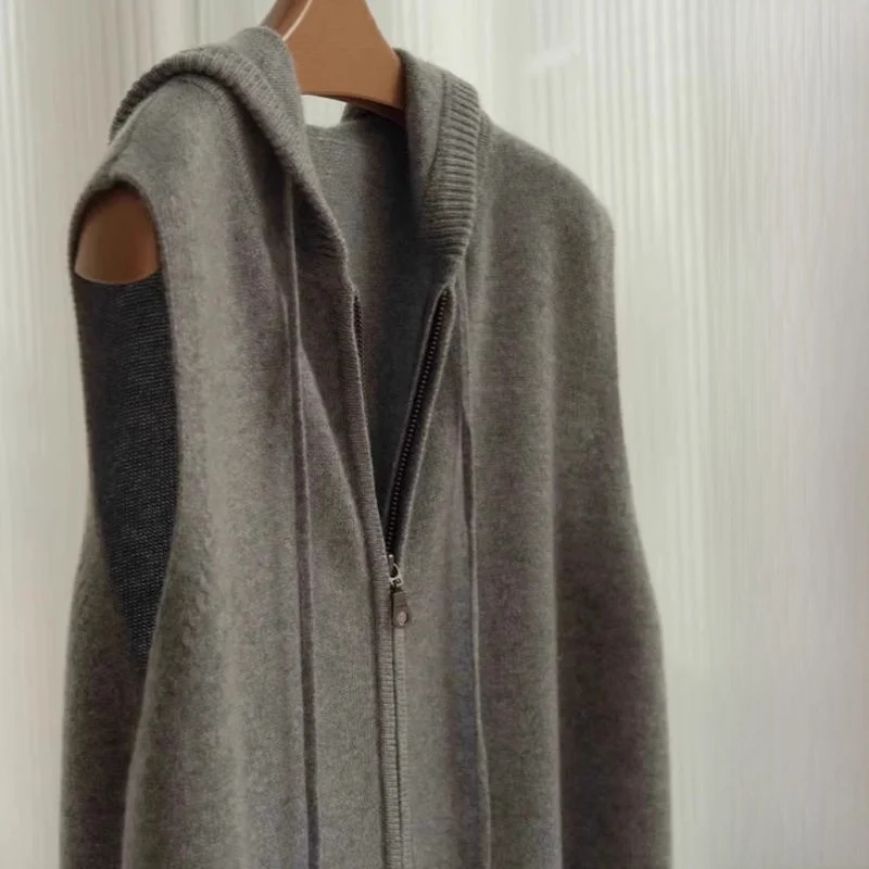 

Large Size Retro High Quality Japanese Style Knitted Vest Zipper Open Cardigan Women's Sleeveless Hooded Casual Loose Fit