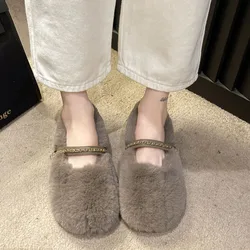 Eleganti mocassini in pelliccia grigia donna ballerine pelose di lusso da donna inverno caldo peluche scarpe da sera con cintura a catena in pelle