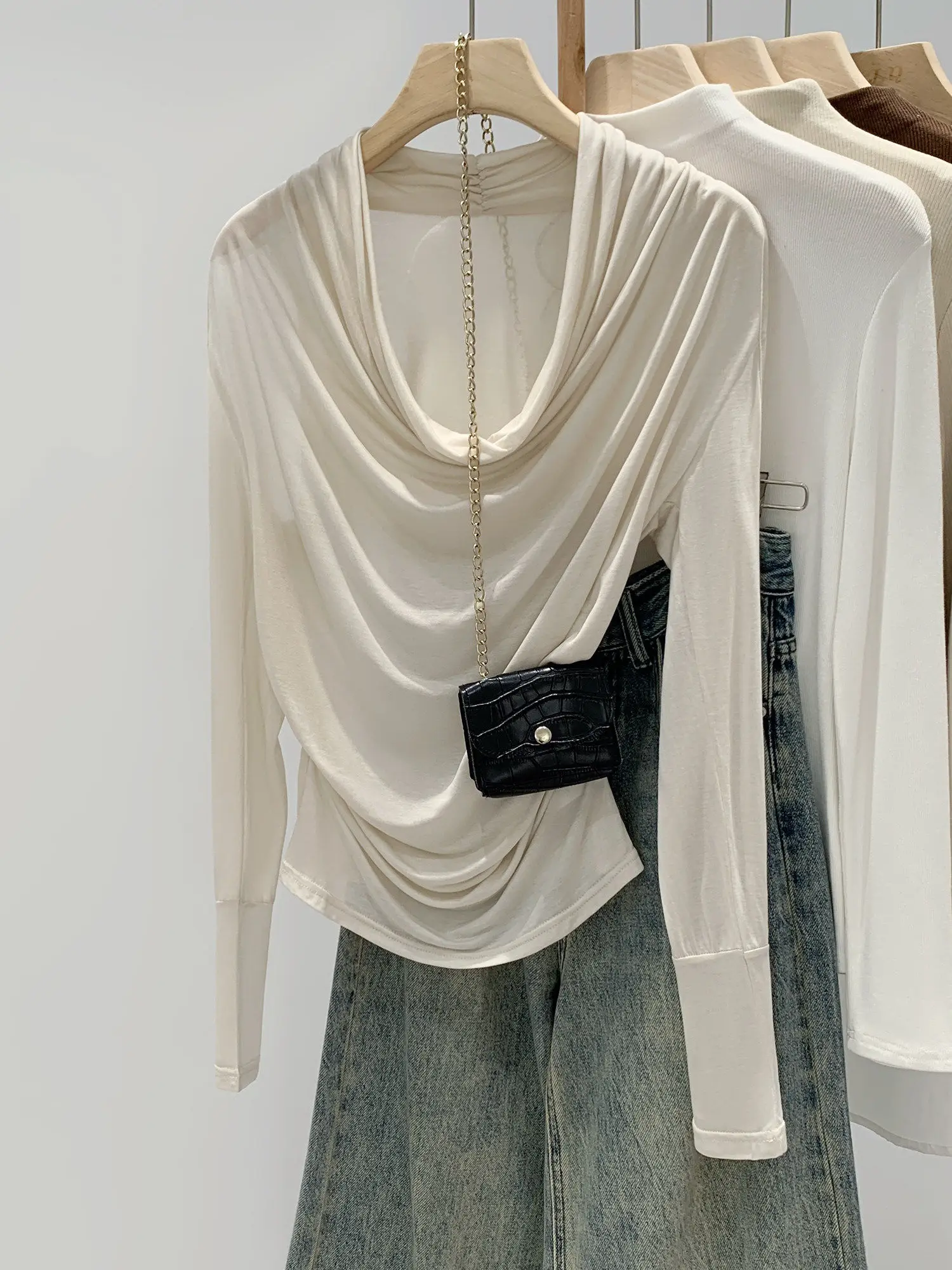 Early Spring New Style Women's Long Sleeve T-Shirt under Shirt Unique Design Pleated Neckline Base Shirt Commute Style Korean...