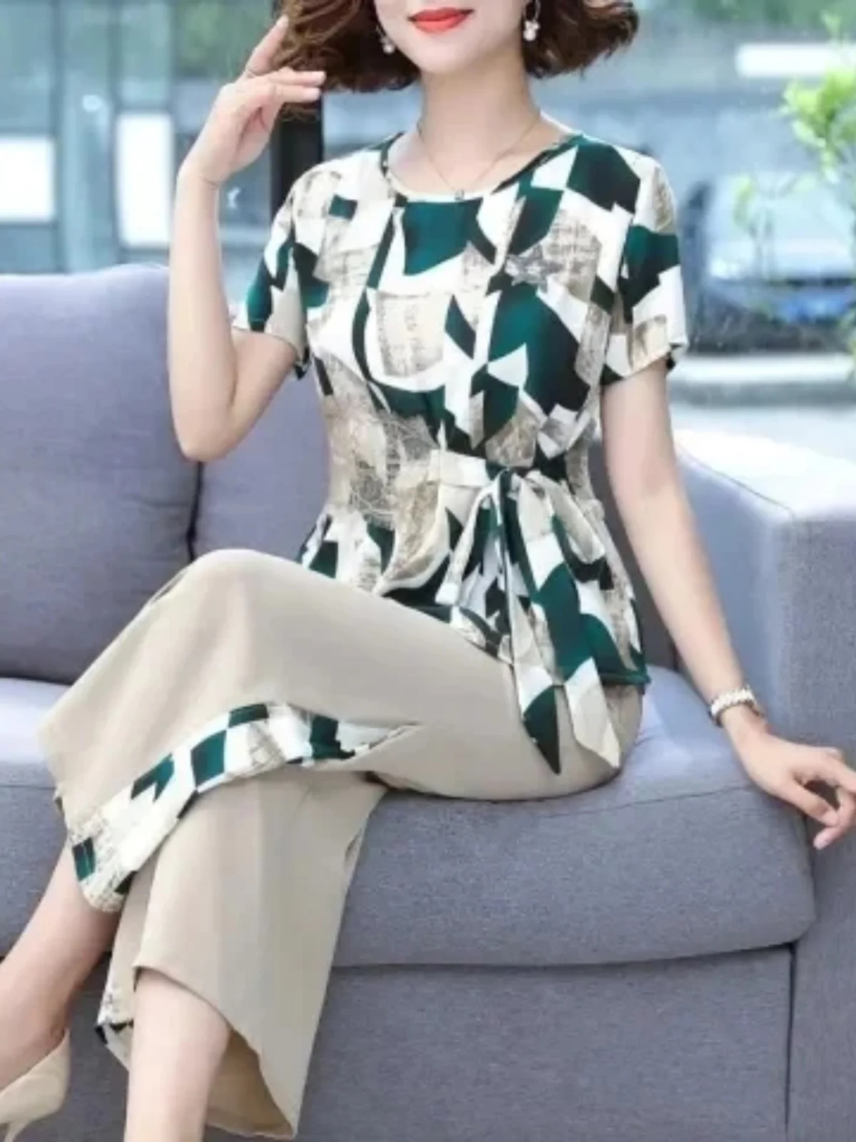 

Summer New Style Casual Fashion Mom Clothes Set Short Sleeve Wide Leg Pants Two Pieces Set for Middle-Aged And Elderly Women