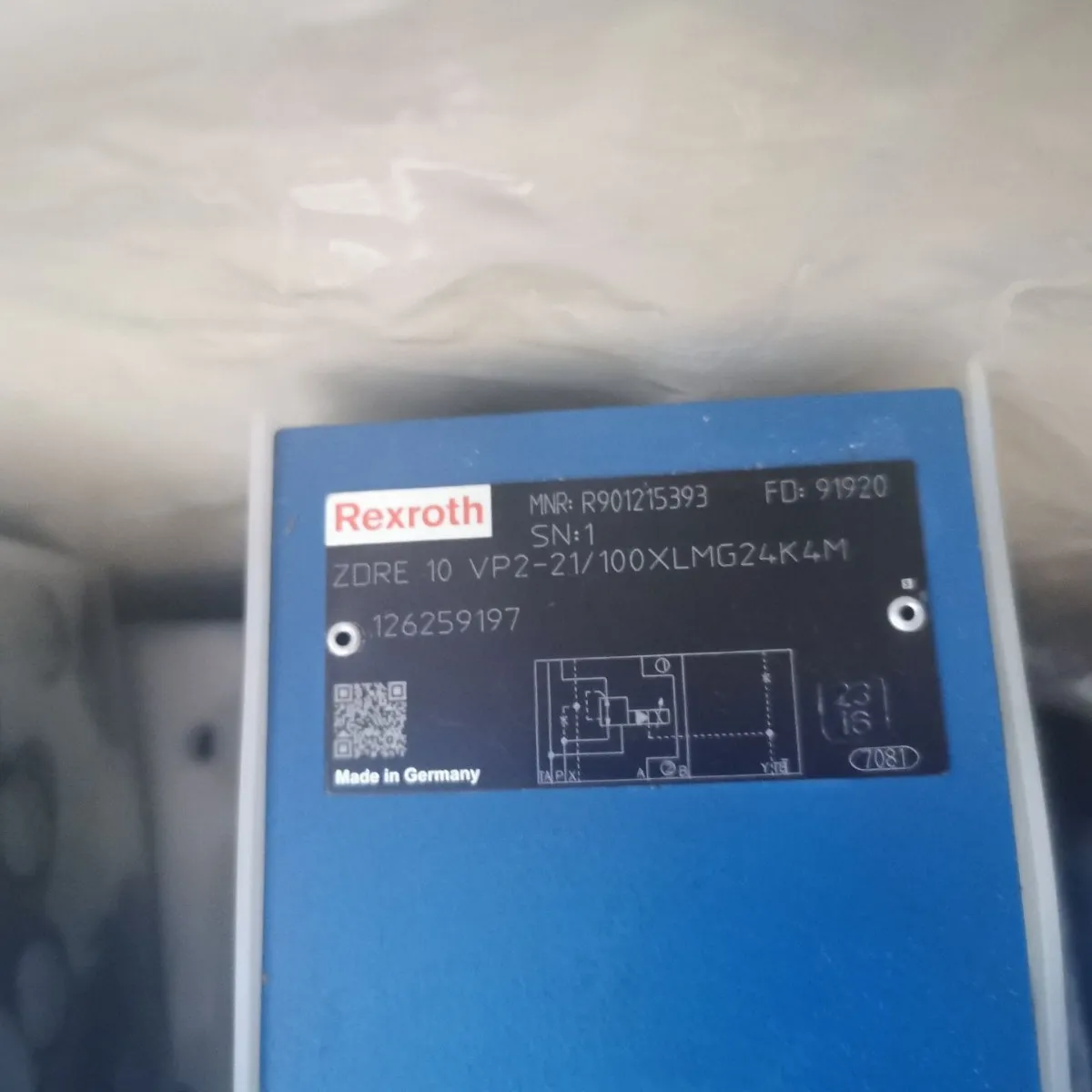 

Proportional valve pressure reducing valve ZDRE10VP2-20/100XLMG24K4M