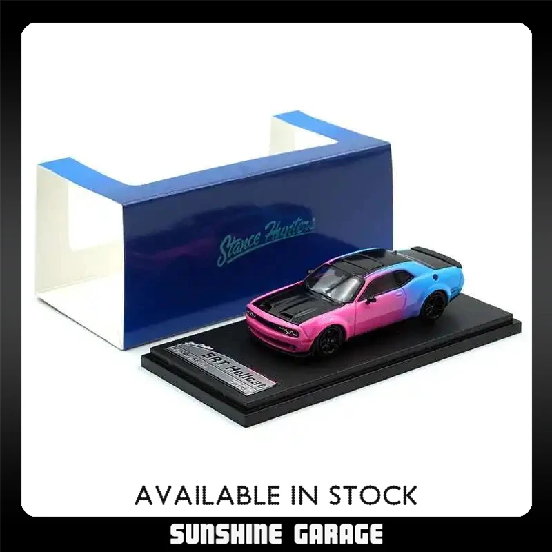

SH In Stock 1:64 Challenger SRT Hellcat Opened Hood Diecast Diorama Car Model Toys Stance Hunters