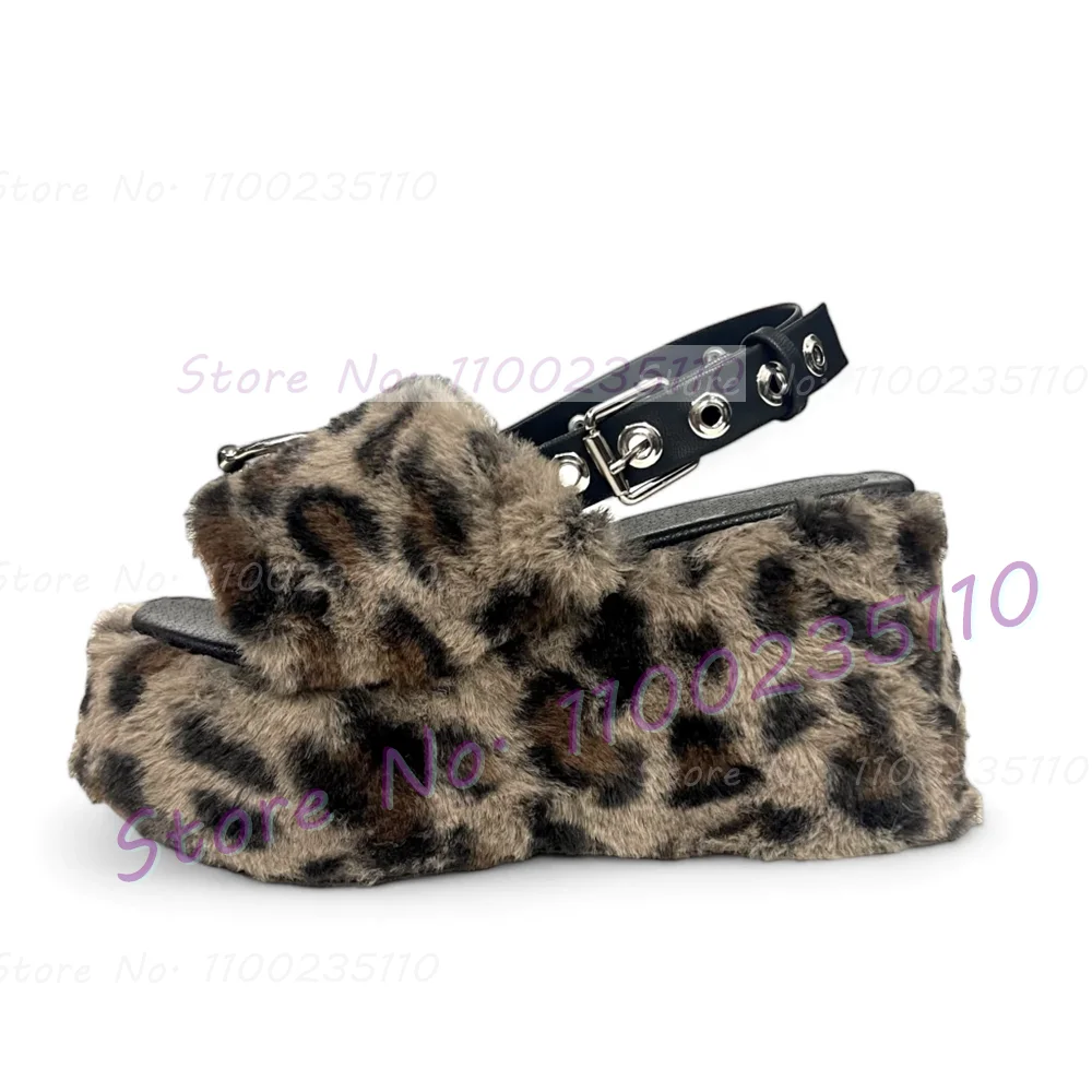 Sandalias de plataforma con estampado de leopardo color taupe para mujer, con remaches estilo punk, tira trasera, cuña y tiras de hebilla sexys, sandalias de punta abierta.