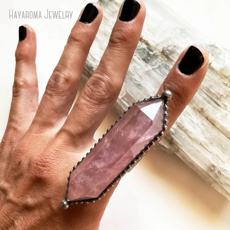 

10Pcs Large Pink Crystal Adjustable Rose Quartz Double Terminated Crystal Point Ring Witch Wicca Boho Goth Jewelry