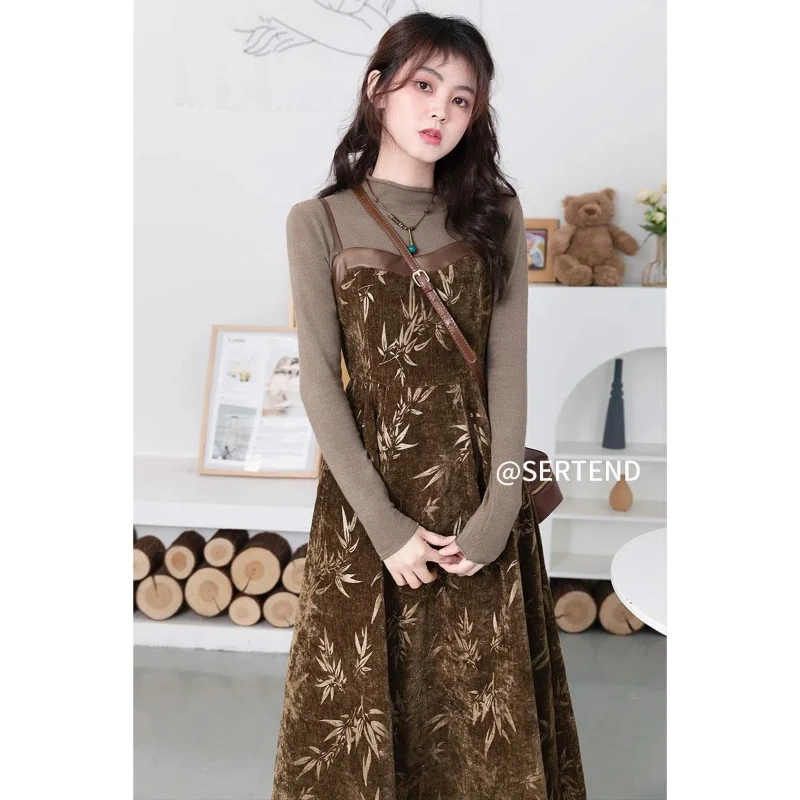 Autumn and Winter Annual Meeting Fine Flash Dress Thickened Floral Strap Skirt Bottom Minimalist Shirt Two Piece Women's Suit