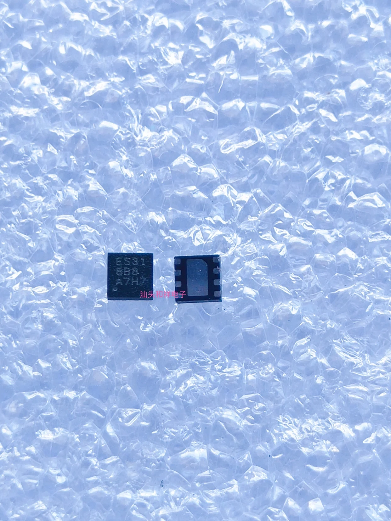 

NEW TPS259531DSGR ES31 TPS259531DSGT WSON-8 10PCS