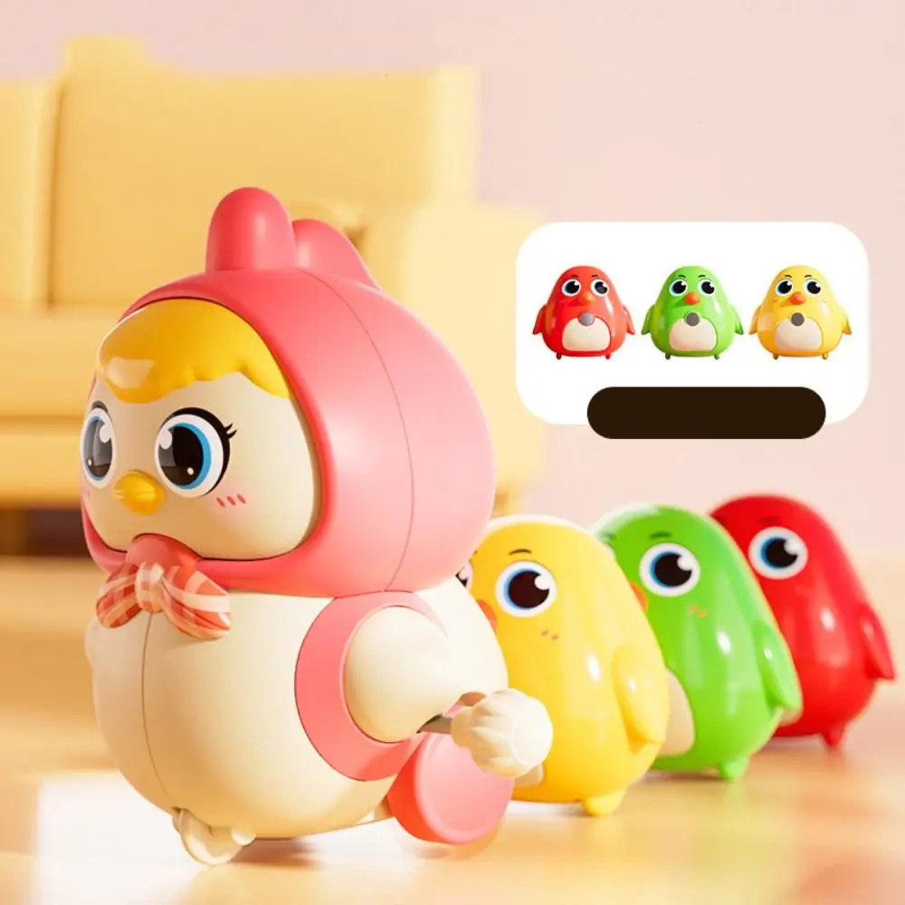Giocattoli mobili a orologeria di pollo Adsorbimento magnetico Giocattolo interattivo di carica di pollo anime Simpatico cartone animato Altalena Camminata Giocattoli striscianti