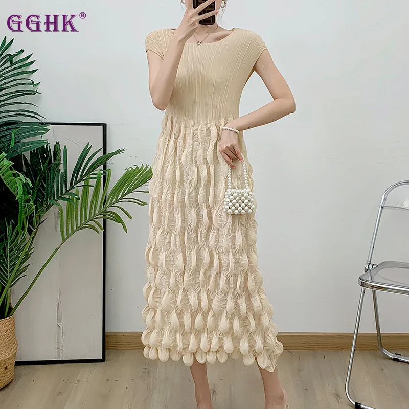 

GGHK 2024 Summer New Dresses Women Solid Color Round Neck Wrap Sleeve Handmade Bubble Design Loose Large Size Female Dresses