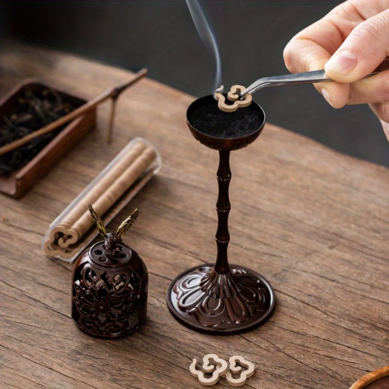 Roc Spreading Wings Palace Lantern Furnace Auspicious Flower Pattern High-Footed Censer Desktop Ornament