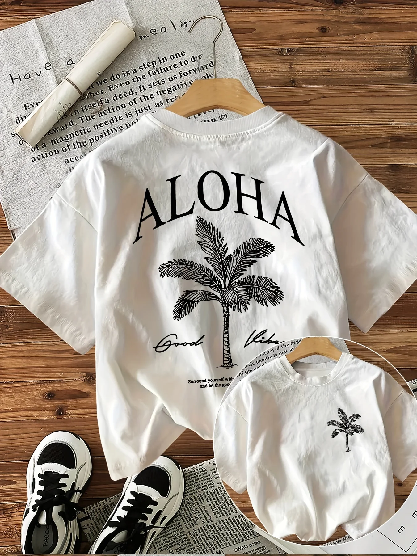 Camiseta Aloha Good Vibes con estampado gráfico para mujer, Top informal de manga corta con cuello redondo y diseño de palmera para ropa diaria de verano