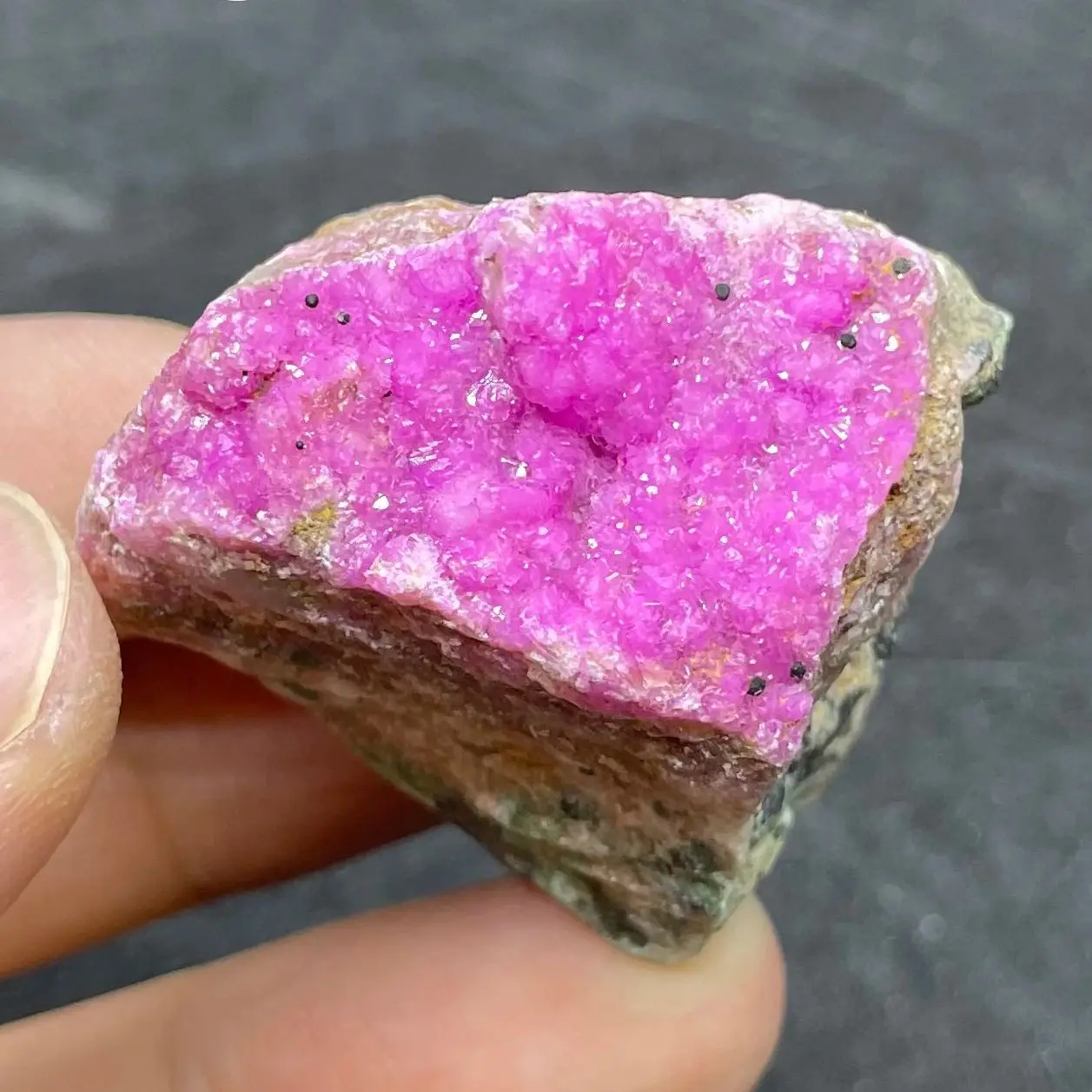 Natural Stone Crystal Cobalt Calcite Mineral Specimen Raw Quartz Rock Home Decoration Rough Healing Gift