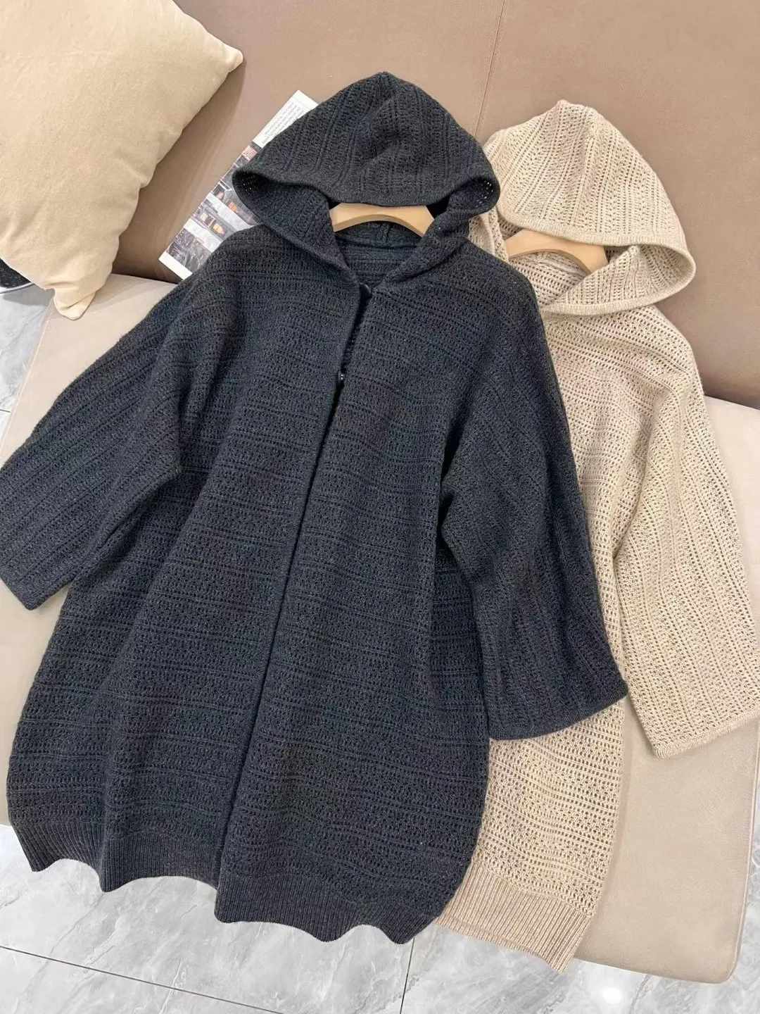 

Шерстяной свитер средней длины с капюшоном и открытыми плечами, кардиган, пальто для женщин