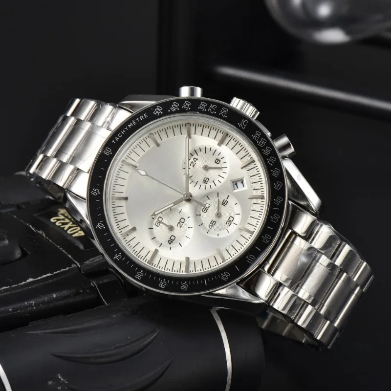 Luxury Mens Watches Business Speedmaster Series Moon Watch Silver Strap Calendar Speed Measurement Full Function Quartz Watch