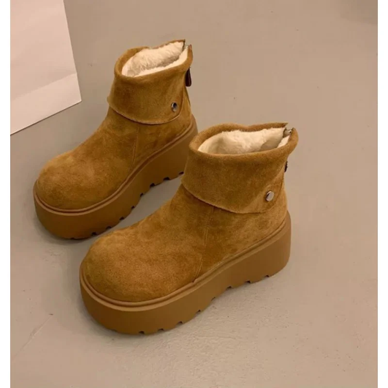 أحذية الثلوج النسائية الجديدة لعام 2025، أحذية شتوية دافئة مبطنة بالفرو، أحذية عصرية بنعل سميك لمنتصف الساق