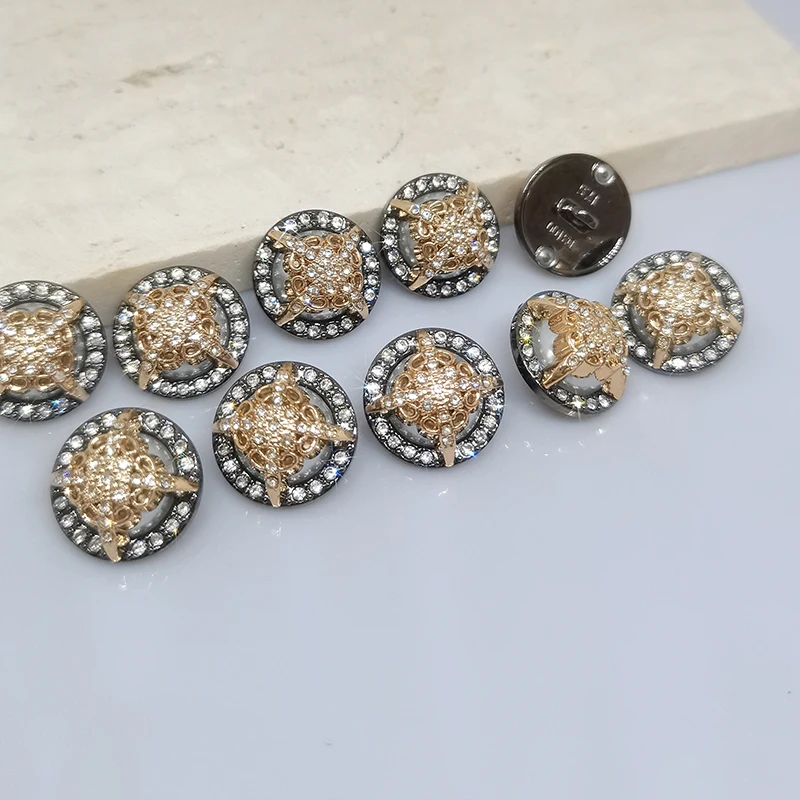 17.5/20/23MM luksusowe Rhinestone kwiatowe metalowe guziki odzieży hurtownia moda wysokiej jakości guziki Makers akcesoria do szycia