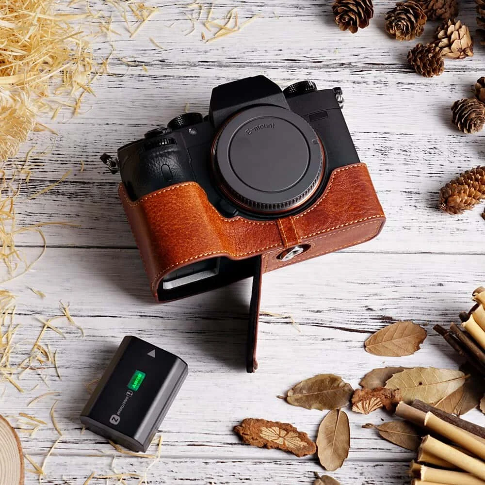 Handmade Genuine Leather Camera Half Case Cover Camera Bodysuit for Sony A7M3 A7R3 A7R3a A9 A7Riii
