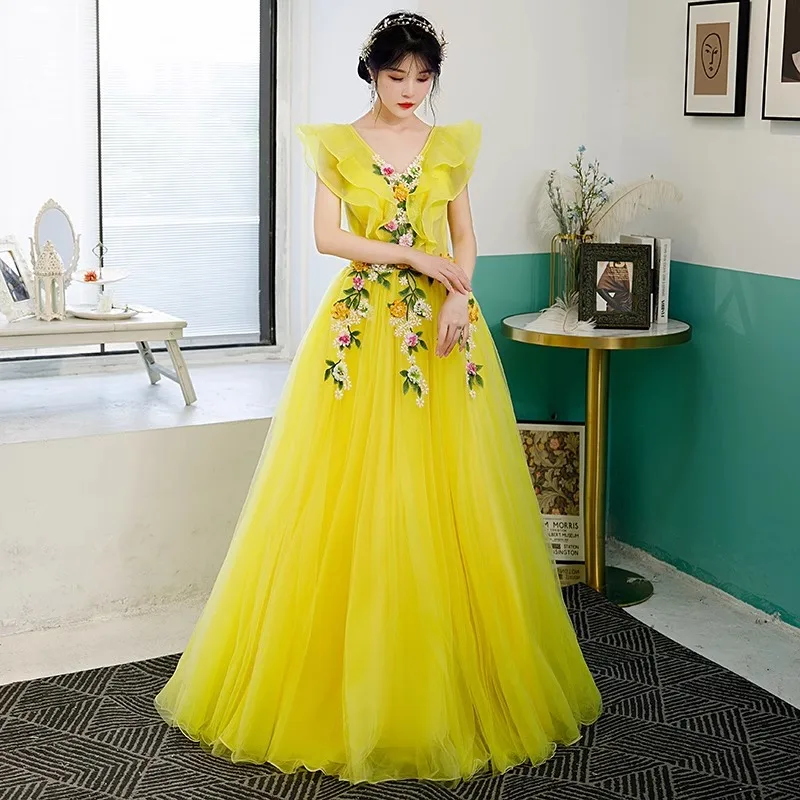 Customized Yellow Ball Gown Quinceanera Dresses Appliques Tulle Prom Birthday Party Gowns Formal Occasion Vestido De Noche